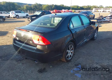 2010 Mercury Milan Premier z USA, uszkodzony, nr VIN 3MEHM0JG7AR656327